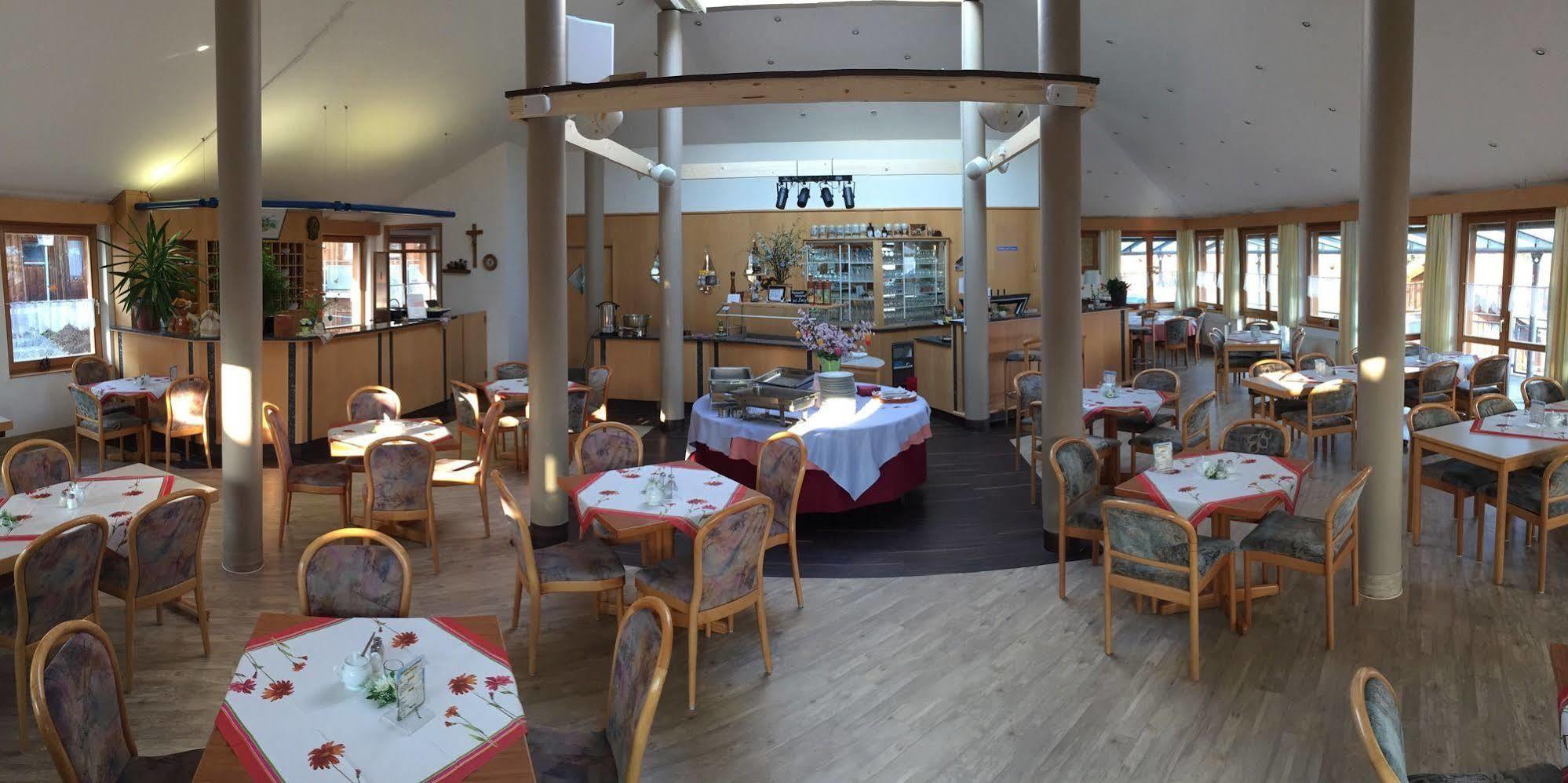 Village Hotel Bayerischer Wald Neukirchen  Luaran gambar